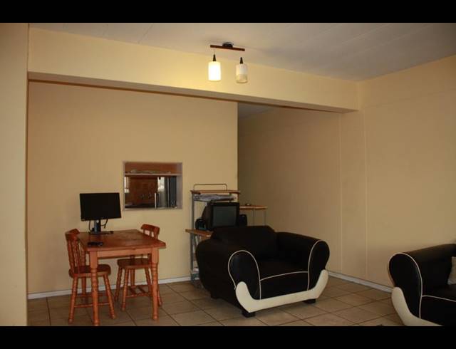 2 BEDROOM APARTMENT FOR SALE IN PRIMROSE